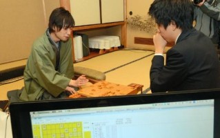 揭秘人工学院攻略作弊的黑暗秘密（挖掘作弊产业链，防范作弊风险）